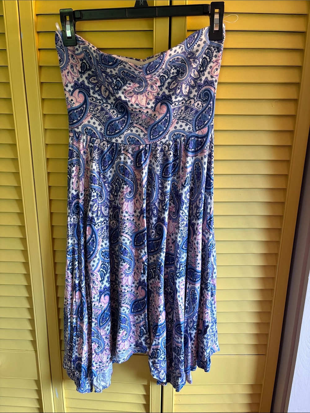 Women’s Pink & Blue Paisley Strapless Dress